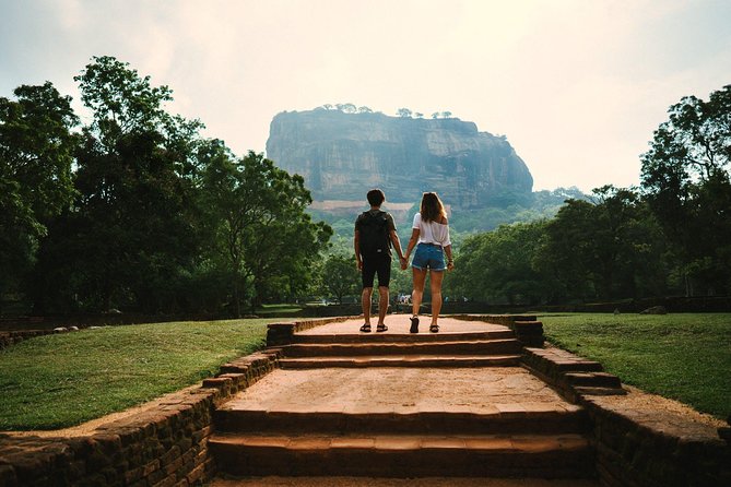 03 Days Highlights Of Sigiriya,Kandy,Nuwara Eliya ,Ella & Udawalawe - Day 2: Temple of the Tooth, Kandy Lake, Tea Factory Stops, and Nuwara Eliya Time