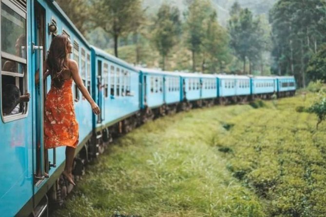 03 Nights in Amazing Sri Lanka - Day 1: Colombo airport pickup, Kandy culture, and city views