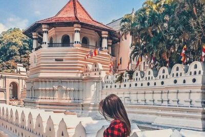10-Days Private tour package. English speaking driver and Private luxury vehicle - Sigiriya Rock Fortress and Polonnaruwa: big sights, big walking