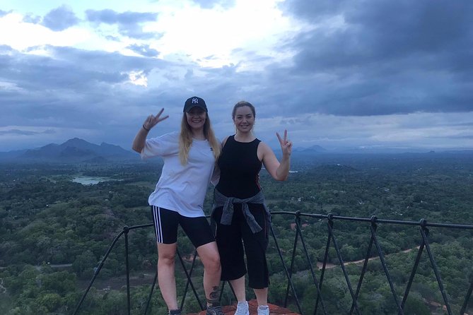 14 Days Sri Lanka ALL in One Classic Tour - Hill Country Days: Nuwara Eliya, Horton Plains, and Ella