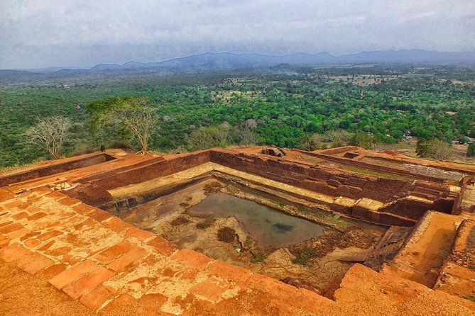 3 Day SriLanka Cultural Tour:Dambulla/ Sigiriya/ Polonnaruwa / Minneriya/ Kandy - Pickup, Start Time, and Why Small Groups Matter