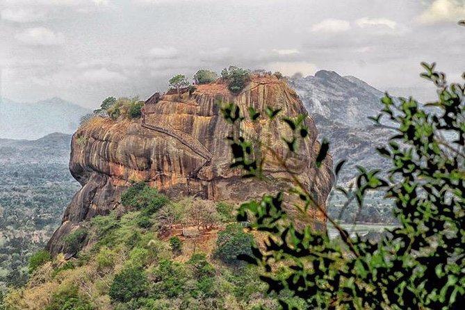 3 Day SriLanka Cultural Tour:Dambulla/ Sigiriya/ Polonnaruwa / Minneriya/ Kandy - Who This 3-Day Cultural Triangle Tour Fits Best