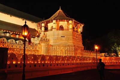 3 Days Tour to Kandy Nuwara Eliya & Sigiriya from Colombo - Colombo pickup, air-conditioned comfort, and why it matters