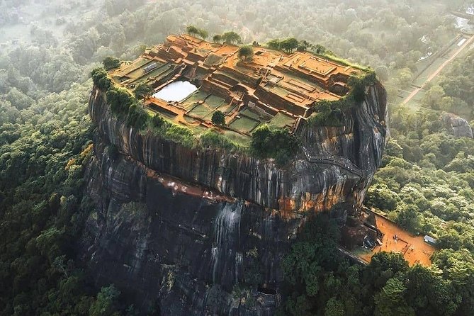 4 Days Tour to Kandy, Sigiriya & Nuwara Eliya - Day 4: Victoria Park, Ramboda Falls, and Mackwoods Tea Estate