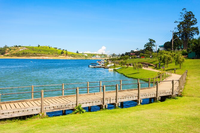 5 Days Private Vehicle with English Speaking Chauffeur - Picking Colombo as Your Anchor Point
