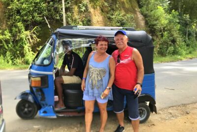 7 Day Best of Sri lanka - Day 1: Elephant Jeep Safari at Kaudulla or Minneriya