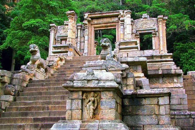 7-Day Culture and Heritage tour of Sri Lanka - Matale Wood Carvings and Dambulla’s Rock Cave Temple