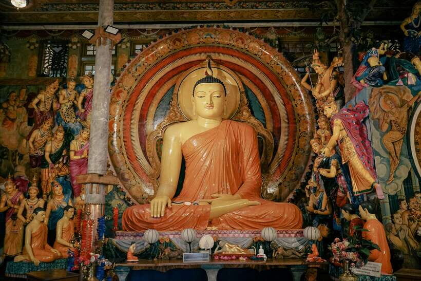 8-Day Sri Lanka Private Round Tour Hotels, Meals, Car, Guide - Ella to Tissamaharama: waterfalls, a rock temple, and safari staging