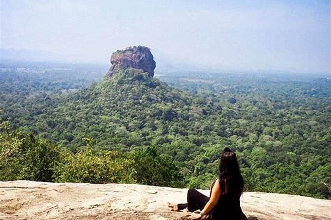8 Days Private Guided Tour in Sri Lanka with accommodation (BB) - Ella days: hiking time and the comfort of a planned schedule
