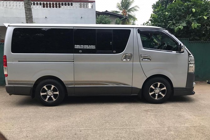 Airport Transfer to/from Anywhere - Pricing at $20 per person: when this transfer is a bargain