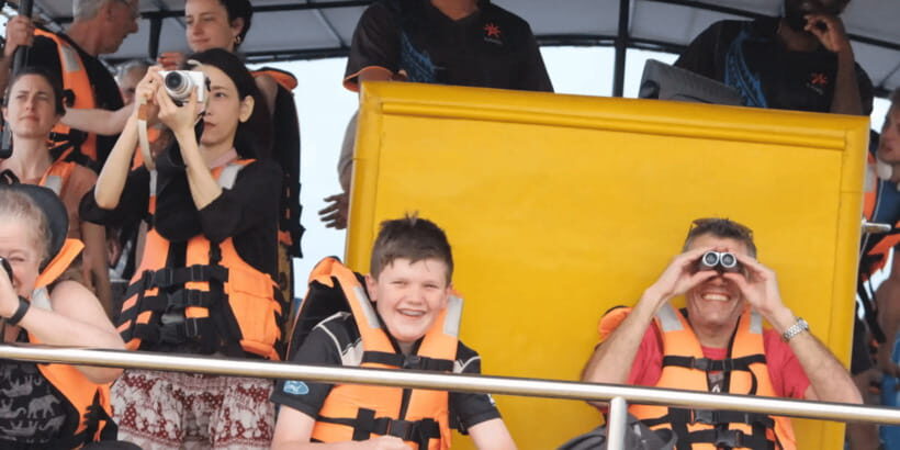 All Inclusive Mirissa Whale & Dolphin Watching + Snorkeling - The Boat Team Factor: Organization and Guidance You Can Feel