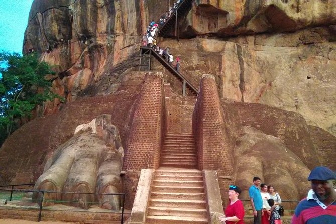 All inclusive Private Day tour Sigiriya, Dambulla & traditional village tour - Key highlights to know before you go