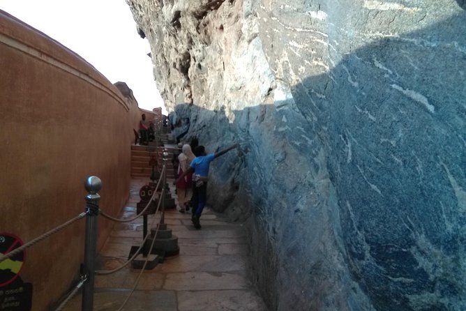 All inclusive Private Day tour Sigiriya, Dambulla & traditional village tour - Village tour safari: cooking style, bull cart, and a catamaran ride