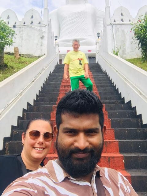 Ambuluwawa Tower with Kandy City Tour - Kandy City View Point and Batik Factory: Photo Time With Real Texture