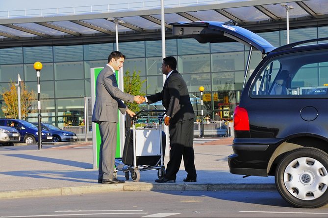 Bandaranaike International Airport(CMB) to Colombo Hotels - Price and Value: When $20 Makes Sense (and What Can Change the Final Cost)