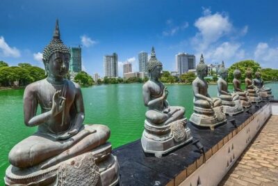 Best of Colombo - Private Guided City Tour - Getting picked up and rolling in an air-conditioned vehicle