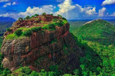 Best of Sri Lanka in two weeks - Day 1: Sigiriya’s Rock Fortress and the tech that still feels impossible
