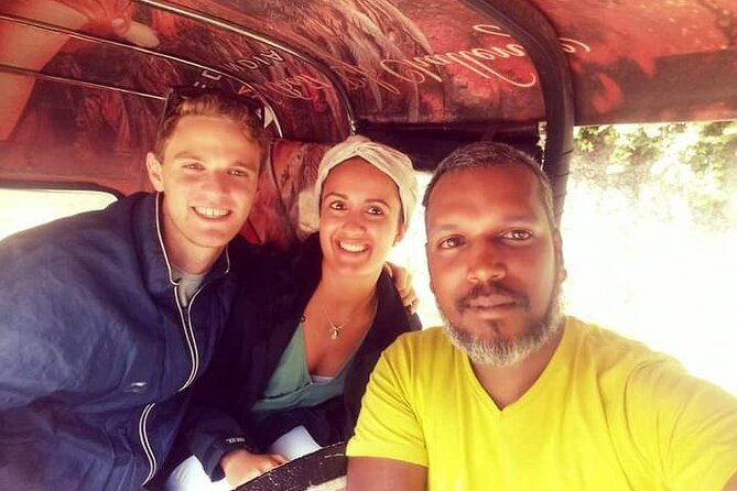 Best Tuk Tuk Rider Nagesh Nuwaraeliya - The route logic: tea sights, viewpoints, then waterfall country