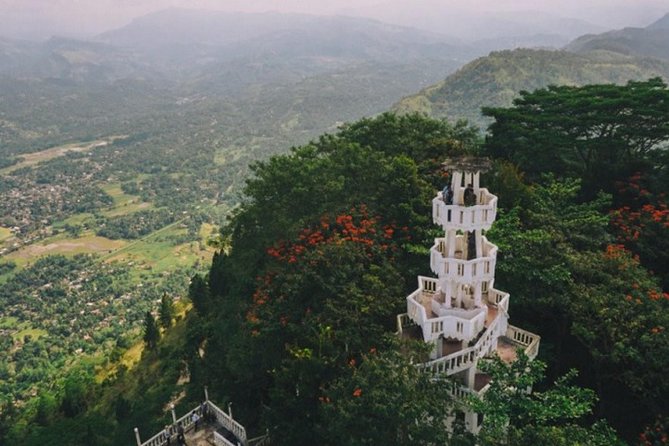 Climb sky-scraping tower in Ambuluwawa from Kandy - The Kandy Connection: Pickup, Private Transport, and a Photo Stop