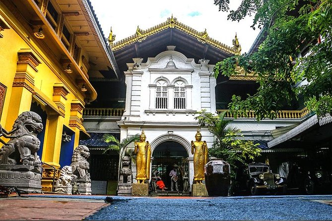 Colombo City Sightseeing - Jami Ul-Alfar Mosque: Architecture and Everyday Faith
