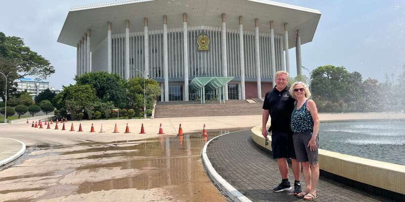 Colombo: City Sightseeing Tour by Tuk-Tuk with Pickup - Bandaranaike Memorial Hall and modern landmarks: Old meets new