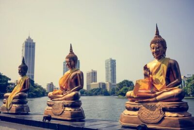 Colombo City Tour - Galle Face Green and Christ Church: sea views without the complicated planning