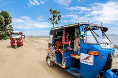 Colombo City Tour By Tuk Tuk - The route: World Trade Center to Pettah, then temples and Independence Square
