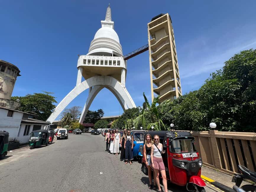 Colombo City Tour by Tuk Tuk Experience - All Inclusive - Gangarama Temple and the Port Maritime Museum