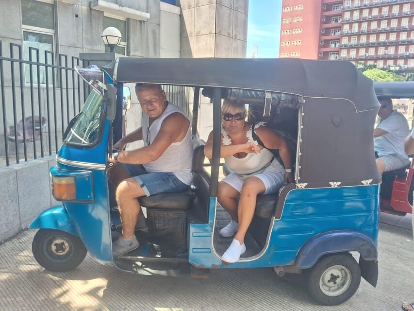 Colombo City Tour by Tuk Tuk Experience - All Inclusive - Tea tasting, coconut water, and those extra shop stops