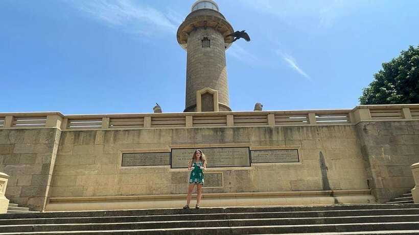 Colombo City Tour by Tuk-Tuk with Hotel Pickup - All Include - Viharamahadevi Park and Independence Square: green and civic pride
