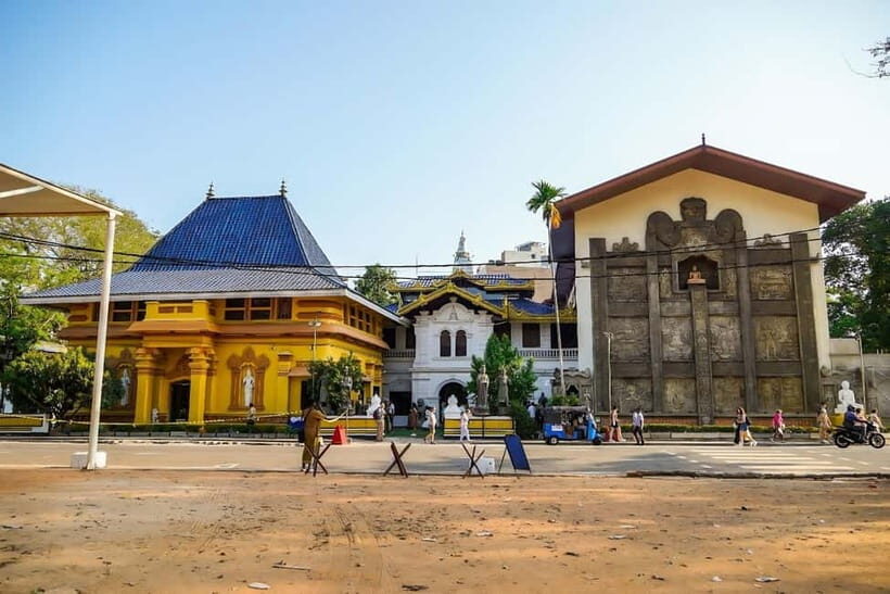 Colombo City Tour by Tuk Tuk with Lunch/Dinner-All Inclusive - Galle Face Green for sunset vibes (and why timing helps)