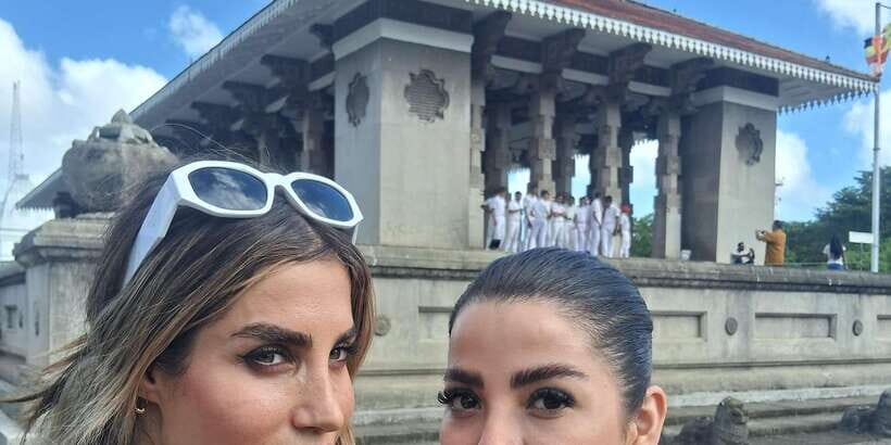 Colombo: City Tour by Tuk Tuk with Srilanka Traditional Food - Gangaramaya Temple and Vesak-Energy Colombo