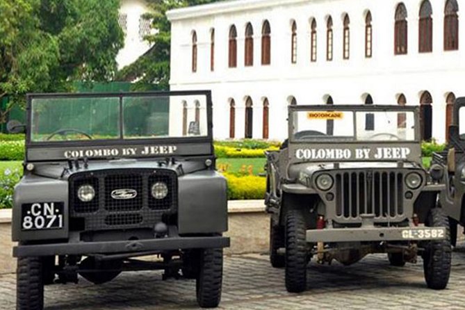 Colombo City Tour by War Jeep - Colombo Harbor, Slave Island Area, and the War Memorial Stop