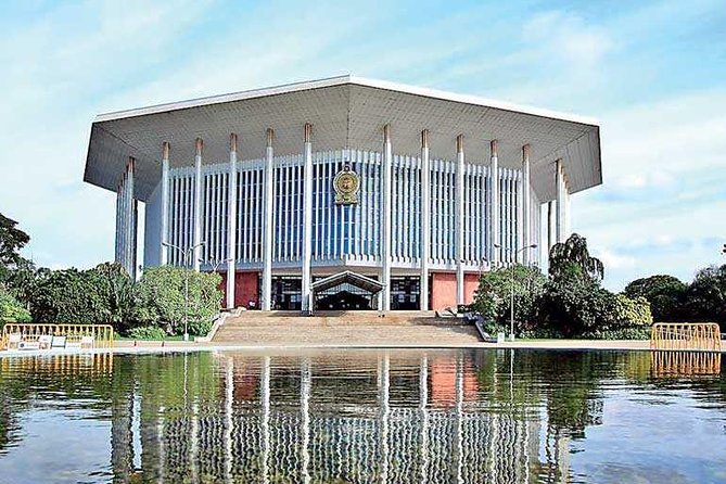 Colombo City Tour From Negombo - Independence Square: A Quick Stop With a Big Meaning