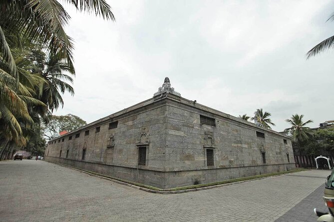 Colombo City Tour From Negombo - Old Kathiresan Temple: Hindu Temple Energy in a Short Visit