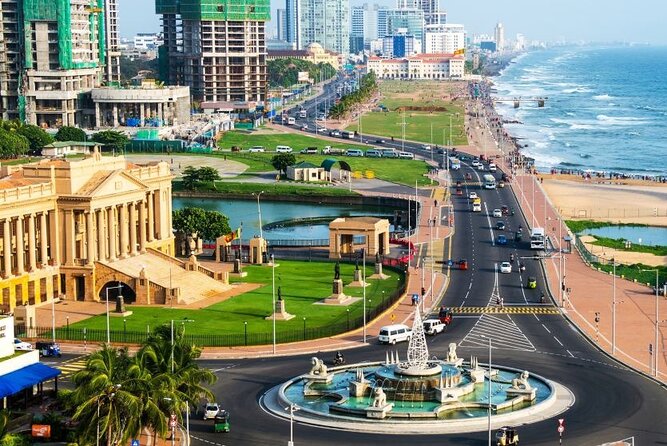 Colombo City Tour With Historical Places ( All Inclusive ) - Getting Oriented in Colombo: Why This 4-Hour Loop Works