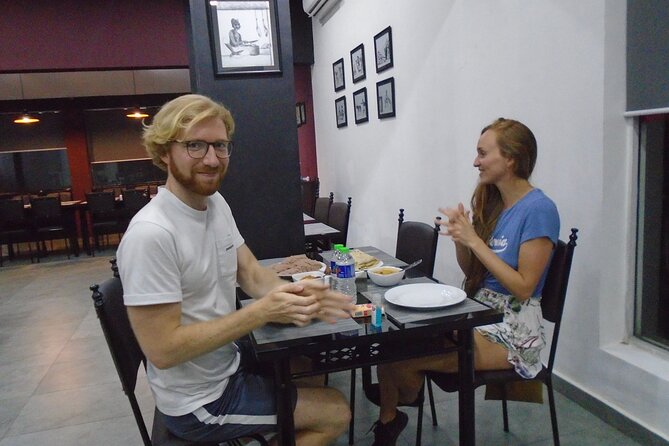 Colombo Express Food Tour with 9 + Tastings - Stop 1 in Pettah: the chicken cheese ball hit