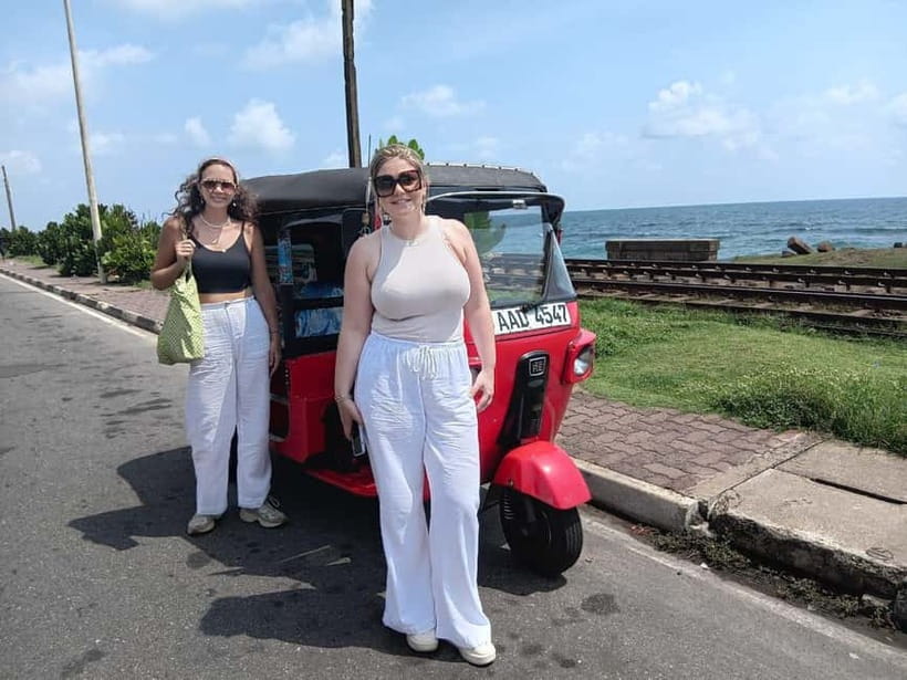 Colombo Guided City Tour by Tuk Tuk - All-Inclusive - The pickup and first ride: quick start, less hassle