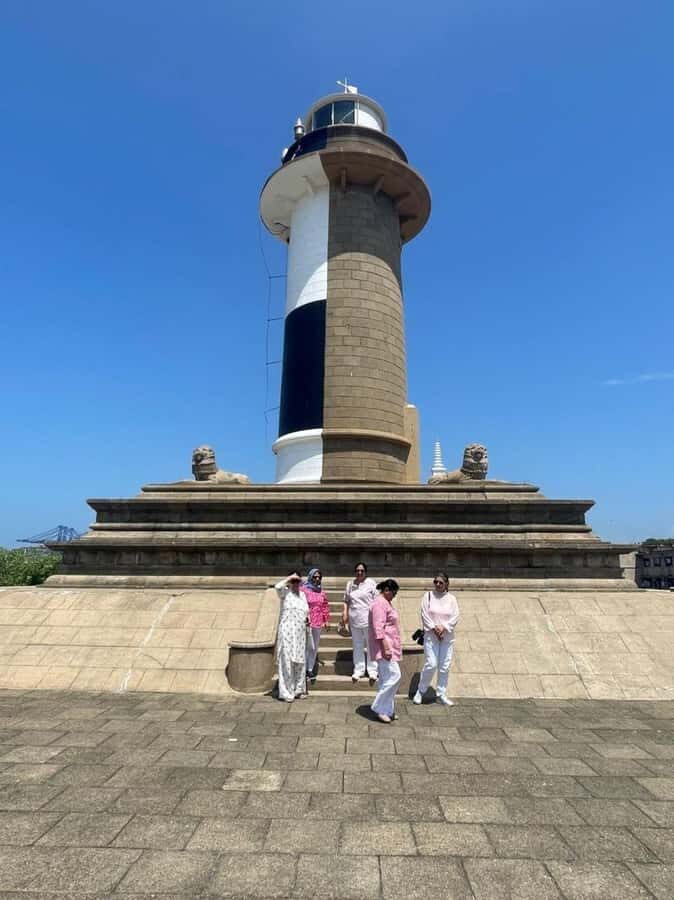 Colombo: Guided City Tour with Entry Tickets - Key Things You’ll Notice on This Colombo Tour