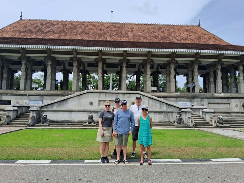 Colombo Heritage &Culture City Tour by Tuk Tuk ALL INCLUSIVE - Jami Ul-Alfar Mosque and the Portside Maritime Museum stop