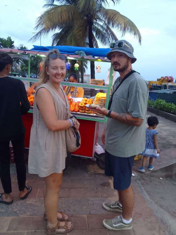 Colombo Local Food Tour by Tuk Tuk – All Inclusive - What You’ll Eat: Colombo’s Best Hits in One Smart Lineup
