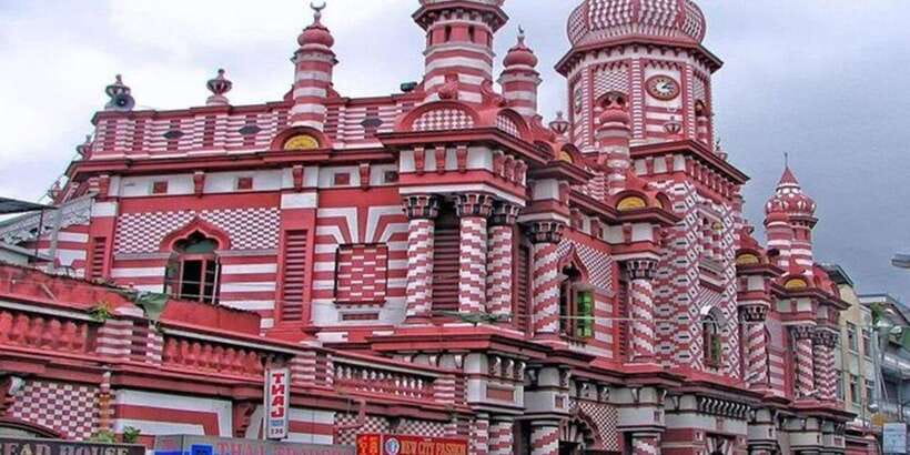 Colombo Port Shore Excursions Colombo City & Kalaniya Temple - Kelaniya Temple (Kelaniya Raja Maha Vihara): the main Buddhist moment