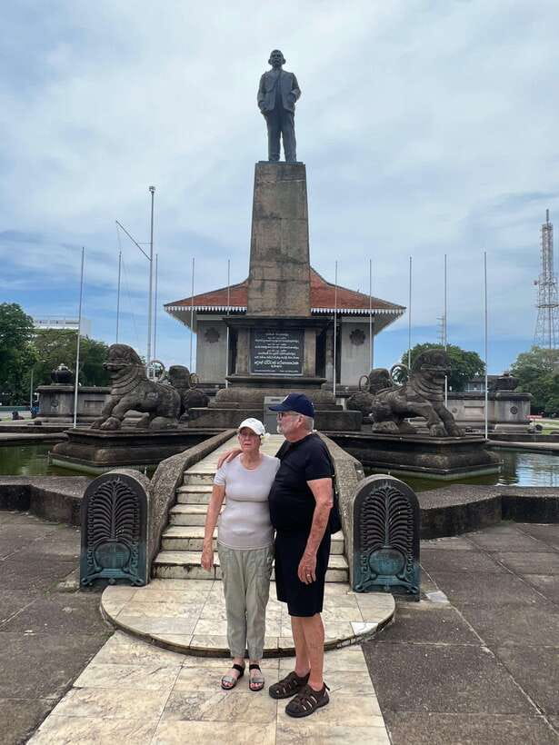Colombo: Private City Tour with Local Food Tour by Tuk-Tuk - Tea Triumph: Your Ceylon Tea Tasting and Tea Ceremony Time