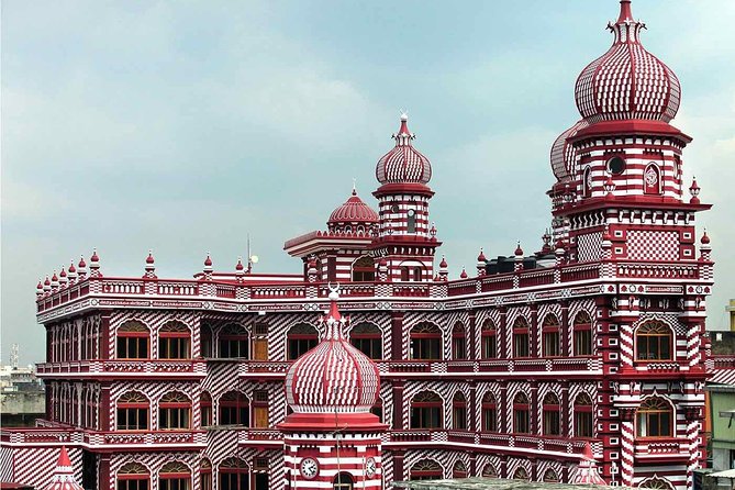 COLOMBO PRIVATE CITY TOUR WITH street food( All inclusive ) - Clock Tower to Dutch Hospital: Old-Colombo Landmarks on a Fast Route
