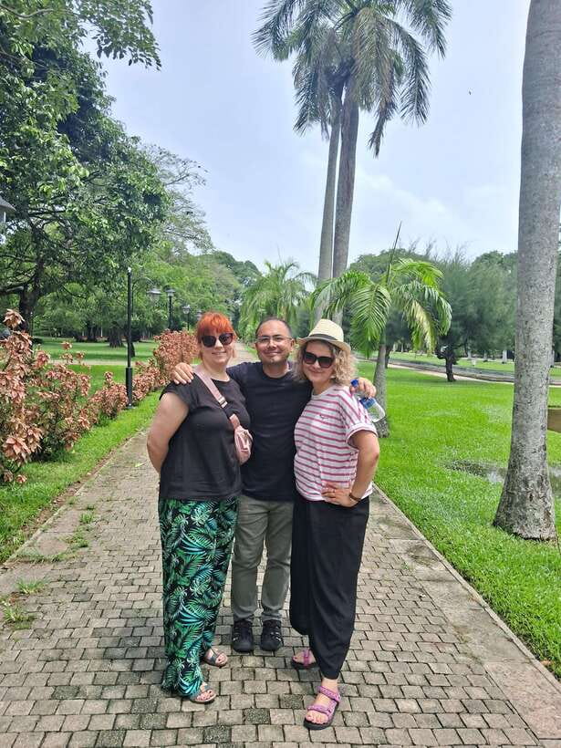 Colombo: Private Guided Tuk Tuk City Tour with Hotel Pickup - Key moments at a glance