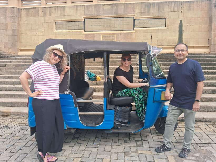 Colombo: Private Guided Tuk Tuk City Tour with Hotel Pickup - Getting Started in the City: Pickup, Timing, and Comfort