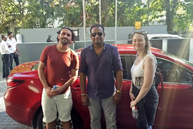 Colombo Sightseeing and Shopping Private Tour Including Lunch - Fort and Pettah shopping: souvenirs, and maybe stones