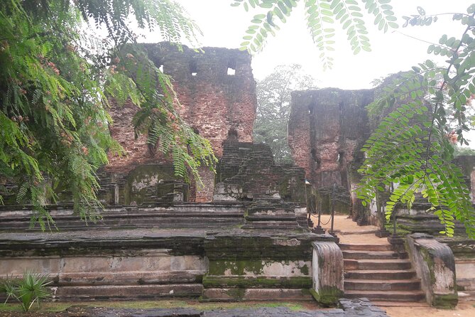 Colombo To Polonnaruwa,Dambulla,Sigiriya & Kandy 3 Day Tour - Colombo to Polonnaruwa, Dambulla, Sigiriya & Kandy: What You’re Really Buying