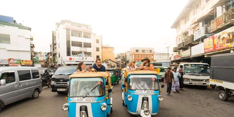 Colombo: Tuk Tuk City Highlights Tour with Lunch - Tea, Coffee, Spice, and the Snacks That Make This Tour Feel Like Colombo