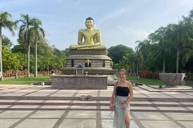 Colombo tuk tuk city tour -Entry Fees, and food Included - Why a Colombo tuk tuk loop works so well for a first visit